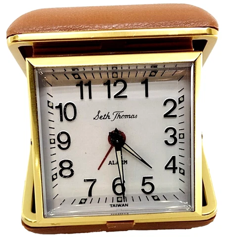 Alarm Clock Seth Thomas Travel Taiwan Square Goldtone Beige Luminous Hands *READ Cover