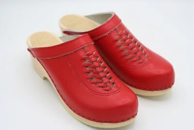 Zuecos Sven 40 rojos informales hechos en EE. UU. cómodos sin cordones nuevos Foto 1 de 4