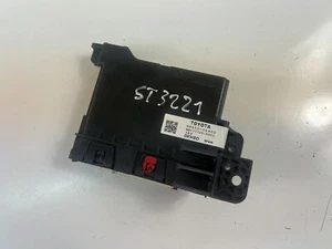 ST3221 TOYOTA Control Unit 88650-0D400 - Picture 1 of 4