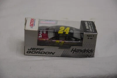 Chevy SS 1/64 NASCAR Jeff Gordon 2015 AARP Member Advantages #24 Foto 1 de 3