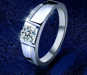 Platinum 925 Sterling Silver 0.5CT Luxury Moissanite Gemstone Ring - Picture 1 of 5