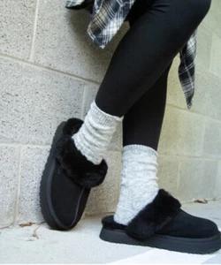 ZAPATILLAS MUJER UGG DISQUETTE NEGRAS GAMUZA PIEL DE OVEJA CONFORT TALLA US 10 N con caja - Imagen 1 de 3