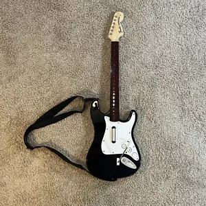 Guitar Hero Rockband Fender Stratocaster No Dongle Untested PARTS ONLY - Picture 1 of 10