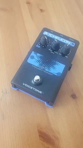 TC-Helicon VoiceTone H1 Vocal Harmony - Picture 1 of 3