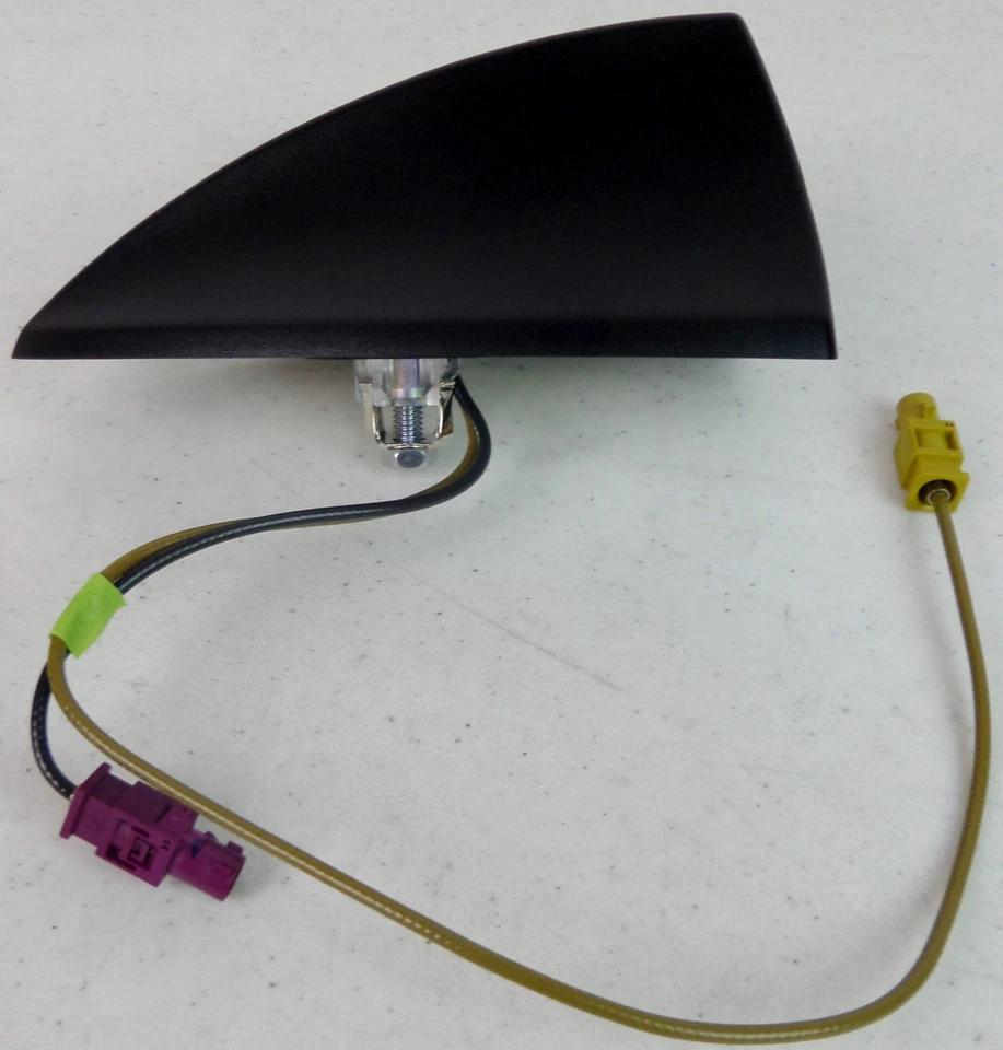 Nuevo Genuino GM 2008-2015 Chevy Malibu 22804401 Radio Aleta de Tiburón Antena Onstar Foto 1 de 4