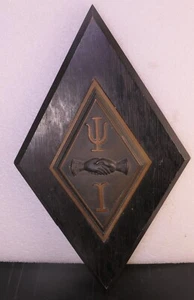 RARE ANTIQUE YALE PSI UPSILON FRATERNITY  PLAQUE SKULL AND BONES SECRET SOCIETY - Picture 1 of 14