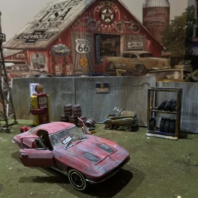 1963 Chevrolet Corvette  - Barn Find Cars - 1:24  DIECAST - Franklin Mint - Image 1 of 4