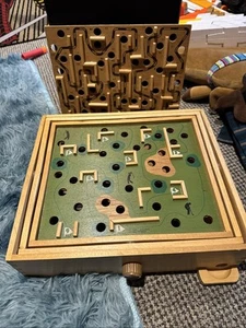 Vintage Labyrinth WOODEN PUZZLE MAZE Game Wood Tilt Skill + Metal Ball ~ Golf - Picture 1 of 5
