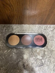 Make Up For Ever Refill Compact Trio With 3 Eyeshadows Eye Shadow - Picture 1 of 5
