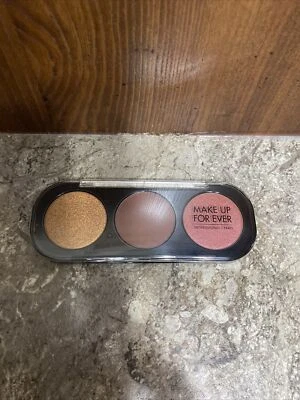 Make Up For Ever Refill Compact Trio With 3 Eyeshadows Eye Shadow - Image 1 of 4