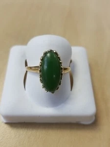 Vintage 10K Gelbgold Oval Grün Nephrit Jade Ring/und BOX Größe 6,75 - Bild 1 von 16
