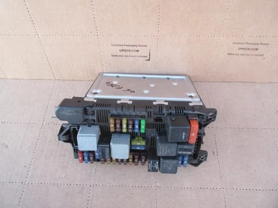 Mercedes-Benz E 350 2006 4Matic caja de fusibles delantera Sam módulo de control 2115453901 Foto 1 de 2