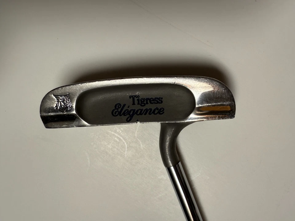 Lynx Tigress Elegance Women's Putter, Right-Handed, 33-1/4" Long - Image 1 of 4
