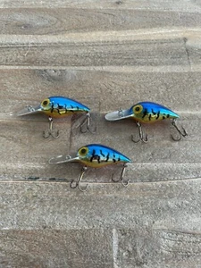3 Vintage Storm Pre Rapala Wiggle Wart Rare Blue Version NICE FREE SHIPPING - Picture 1 of 7