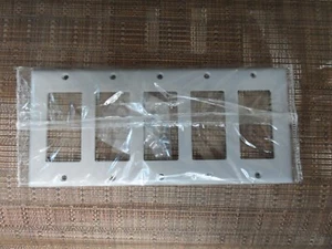 10 Pass Seymour Legrand 5 Gang Standard Wall Plate SP265 Gray - Picture 1 of 3