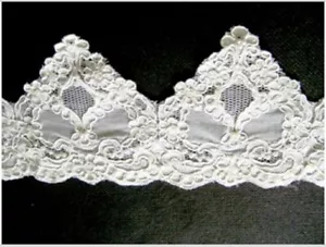 5yds REMBROIDERED SEQUIN PEARL ALENCON LACE TYPE BRIDAL TRIM - Picture 1 of 2