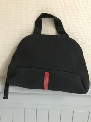 Сумка Prada с ручками, клатч в неопреновом стиле. Очень хорошее состояние товара. Цвет:... - Изображение 1 из 4