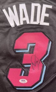 Dwyane Wade Signed Autographed Miami Heat Jersey PSA/DNA COA - Picture 1 of 3