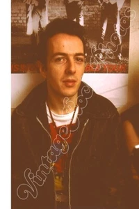 CLASH - Joe Strummer - Milano italy 21 May 1981 Rare photo XL UnPublished - Imagen 1 de 2