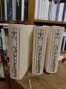 PLUTARCO VITE PARALLELE Traduzione di Carena 3 volumi EINAUDI MILLENNI 1958 - Foto 1 di 16