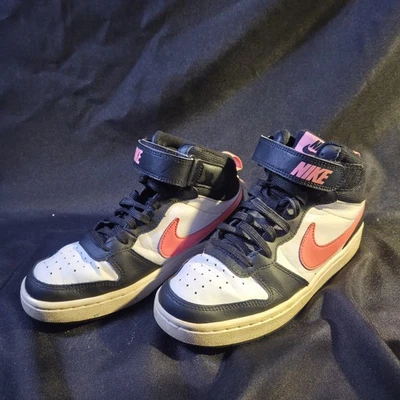 Nike Court Borough Mid 2 GS Blanco Sunset Pulse Juvenil Talla 4.5Y CD7782-005 Rosa Foto 1 de 4