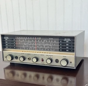 Hallicrafters S-120 Ham AM/FM Radio 4-Band Shortwave Receiver Powers On - Afbeelding 1 van 8