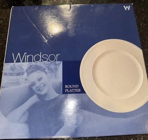 Plato de picar/plato redondo Wedgwood Windsor 12-1/4" nuevo en caja nuevo en caja - Imagen 1 de 9