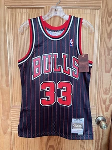 Camiseta alternativa Mitchell & Ness NBA Swingman Bulls Scottie Pippen 95-96 talla 2XL - Imagen 1 de 11