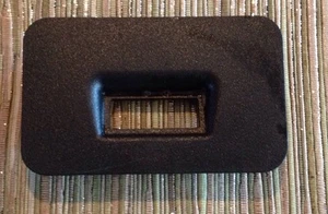 00-06 MERCEDES S W220 INTERIOR LIGHT FOOT WELL Left Rear COURTESY LAMP Panel - Picture 1 of 2