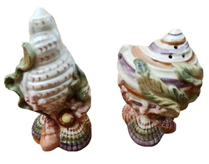1999 FITZ & FLOYD OCEANA SEA SHELL SALT & PEPPER SHAKERS - Picture 1 of 4