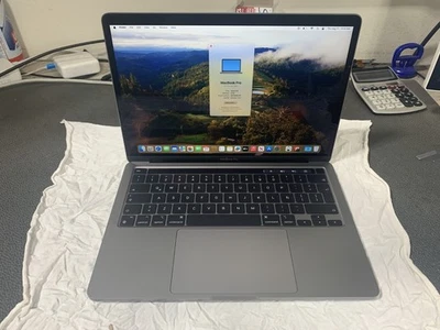 Apple Macbook Pro 13.3-inch ( 10GPU, Gray) 3.5Ghz 8-Core M2 (2022)  MNEHLL/A - Image 1 of 4