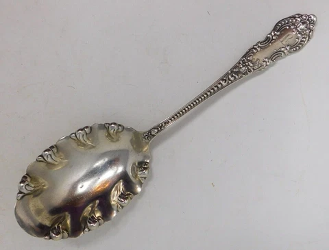 Knowles Mt. Vernon Apollo Sterling Silver Berry Serving Spoon 9"  55 gr "L" Mono Cover