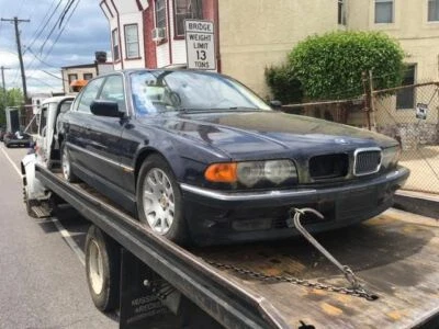 95 96 97 98 99 00 01 BMW 740I R. REAR DOOR VENT GLASS 139990 Foto 1 de 4