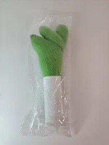 LEEK PLUSH Anime Loot Crate Exclusive LIGHTS UP!! Keychain Bag Clip Lootcrate - Picture 1 of 2