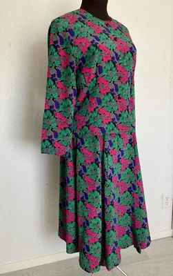 Vintage Neiman Marcus size 12 Beautiful Silk Print Two piece Dress - Image 1 of 4