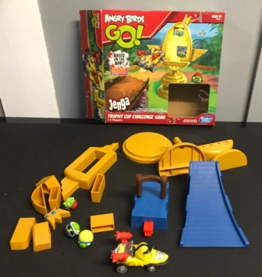 ANGRY BIRDS GO! TROPHY CUP CHALLANGE JENGA GAME BOXED TOY - Image 1 of 4