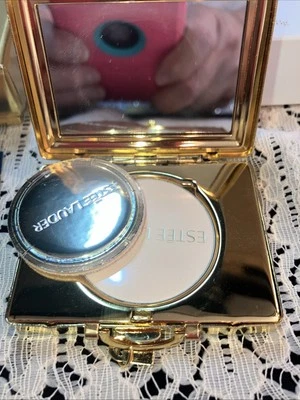 Vintage Estée Lauder World Traveler Compact Lucidity Translucent Powder NIB - Image 1 of 4