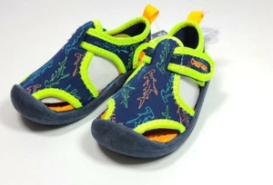 NEW OshKosh B*gosh Toddler Boy Aquatic Water Shoes Sandal Shark Design Washable - Picture 1 of 5