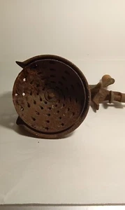 Vintage Cast Iron Green Bean Cutter - Rusty/Patina For Decorative Purposes Only - Picture 1 of 8