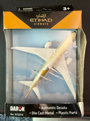 Eithad Boeing 787 Dreamliner Die Cast Model - Image 1 of 3