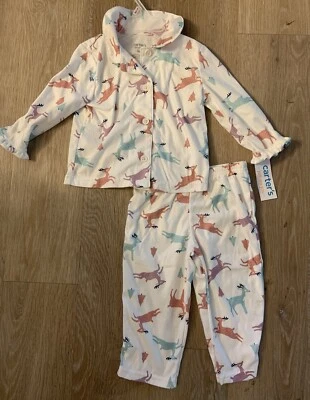 (NUEVO CON ETIQUETAS) Pijama de vacaciones blanco Carter’s Girl’s talla 18 meses con estampado de renos Foto 1 de 4