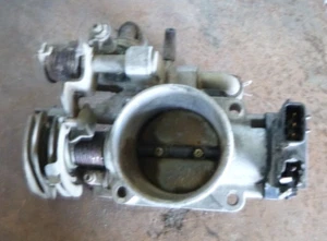 Nissan Pathfinder R50 2/99-7/05 V6 Throttle Body (X) - Bild 1 von 5