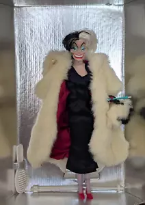 New Opened Box 1999 Disney Villains Cruella De Vil Barbie Doll - Picture 1 of 3