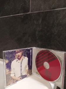 Red by Taylor Swift (CD, Oct-2012, Big Machine Records) - Picture 1 of 2