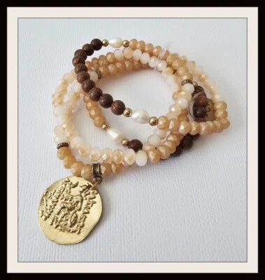 Four Stretch Bracelets Brown Crystal & Wood Beads Gold Medallion Accents - Изображение 1 из 2