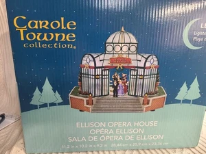 Carole Towne Collection Ellison Opera House Plays Music Lights Up 2020 SEE VIDEO - Picture 1 of 4