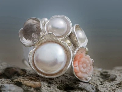 Stunning Pearl Ring - Image 1 of 4