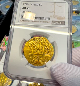 PERU 8 ESCUDOS 1742 'ONLY 4 GRADED' NGC 53 PIRATE GOLD COINS DOUBLOON TREASURE - Picture 1 of 24
