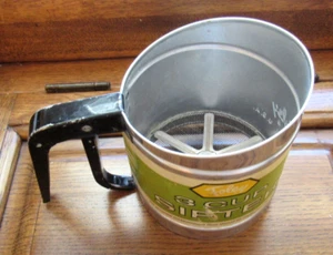 Tamiz de 3 tazas Foley vintage etiqueta original no. 180 Made in the USA - Imagen 1 de 10