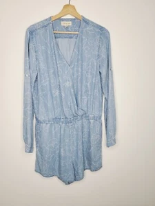 Cloth and Stone Romper Blue Chambray Floral Print Shorts Tab Sleeves Size Medium - Picture 1 of 10